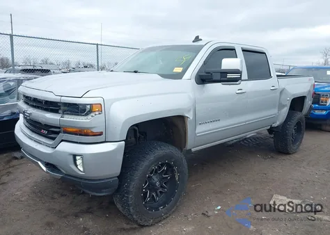 2017 Chevrolet Silverado 1500 2Lt z USA, uszkodzony, nr VIN 3GCUKREC0HG171843